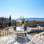 Korina Villa