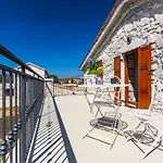 Villa Korina Pinezići