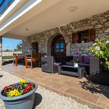 Villa Korina Pinezici (Krk)