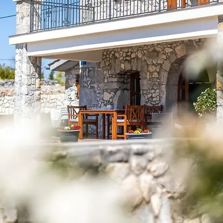 Villa Korina Pinezici (Krk)