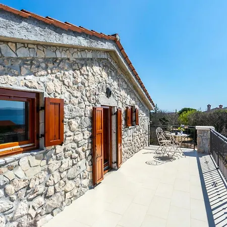 Korina Villa