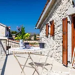 Vila Korina