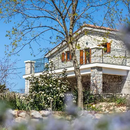 Korina Villa