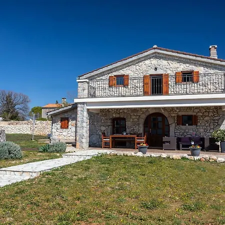 Villa Korina Pinezići