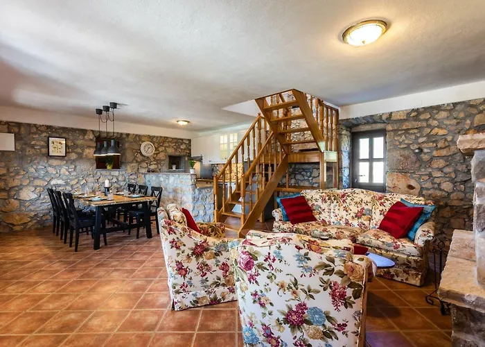 Korina Villa *