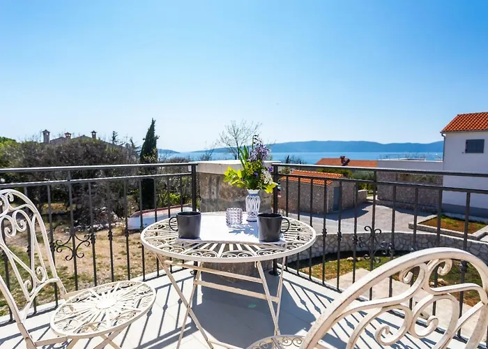 Korina Villa