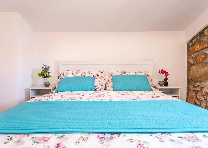 Korina Villa *