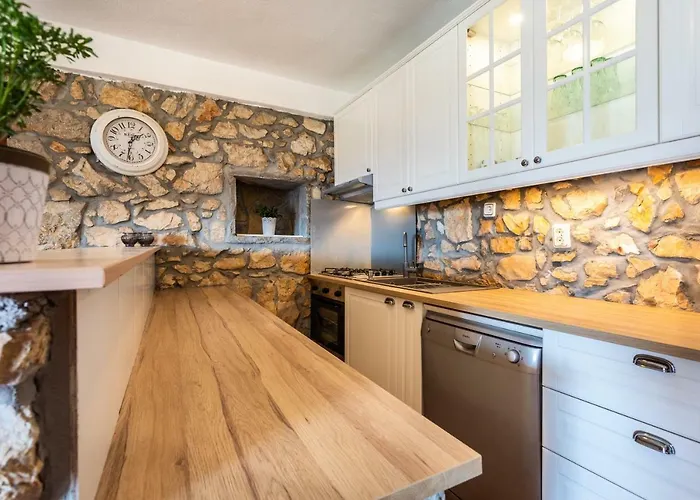 Korina Villa Pinezici (Krk)