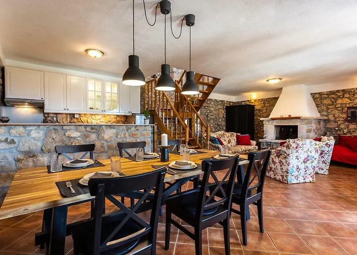 Villa Korina Pinezići