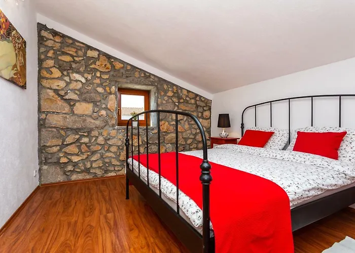 Villa Korina Pinezići