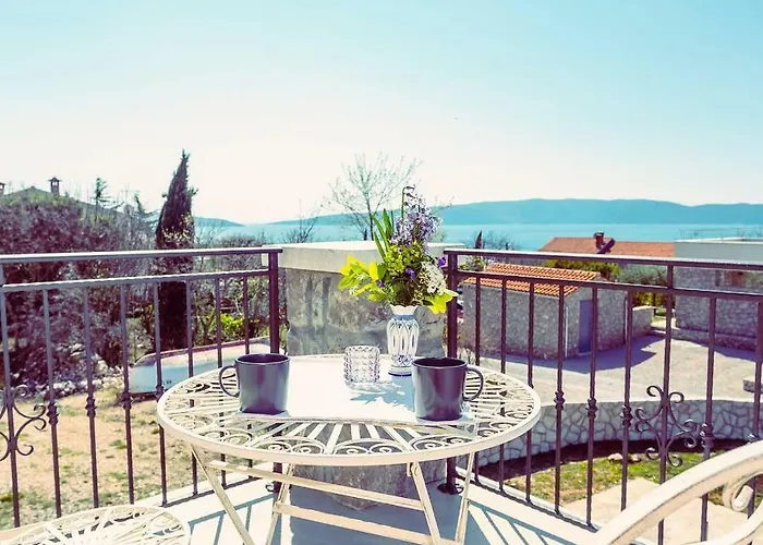 Villa Korina Pinezići